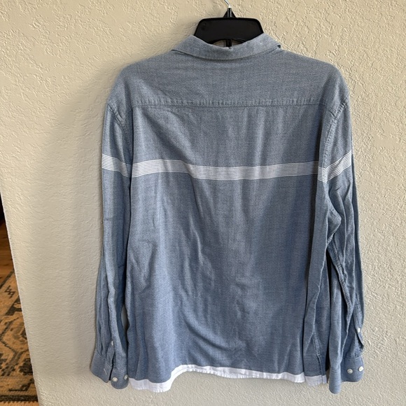 Perry Ellis Button Down Shirt - Picture 4 of 4